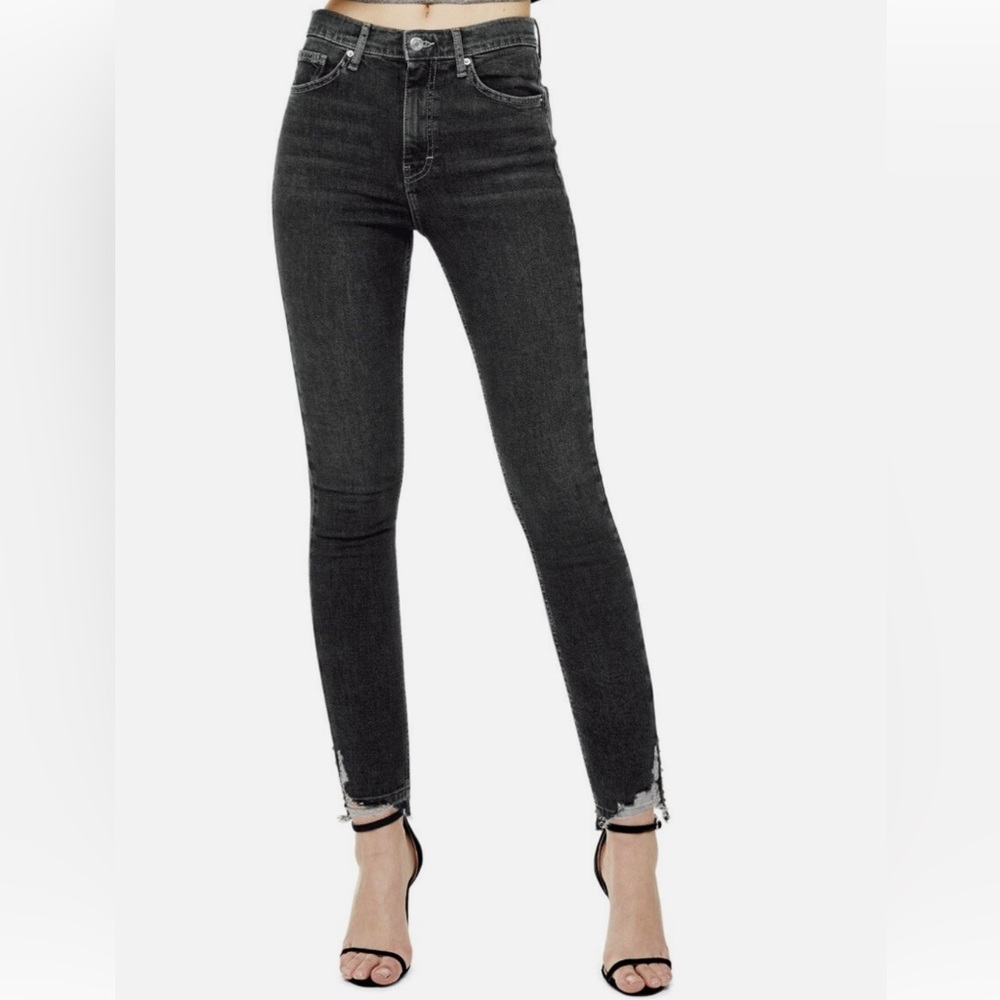 Topshop Jamie High Waisted Jeans - Size 30